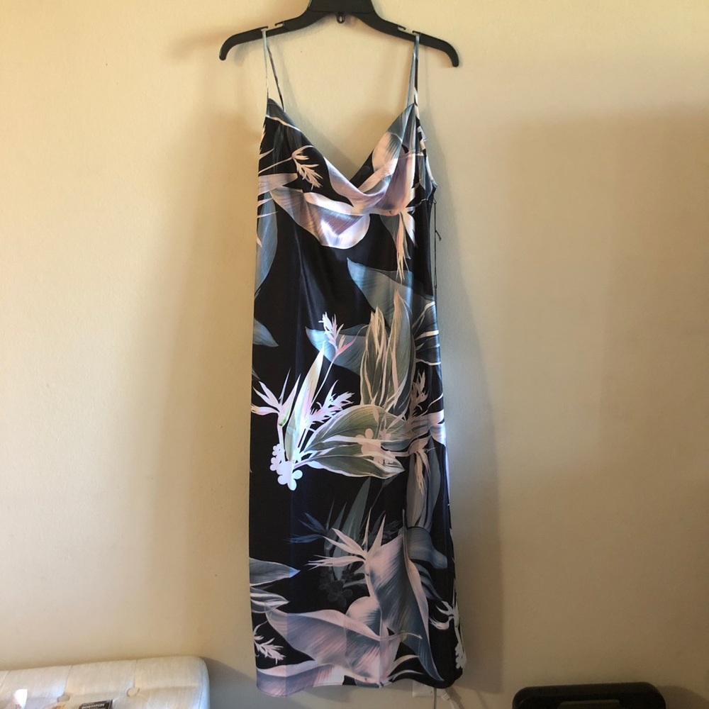 ⭐️ Carbon38 Silky Bias Cut Slip Dress in Tropical